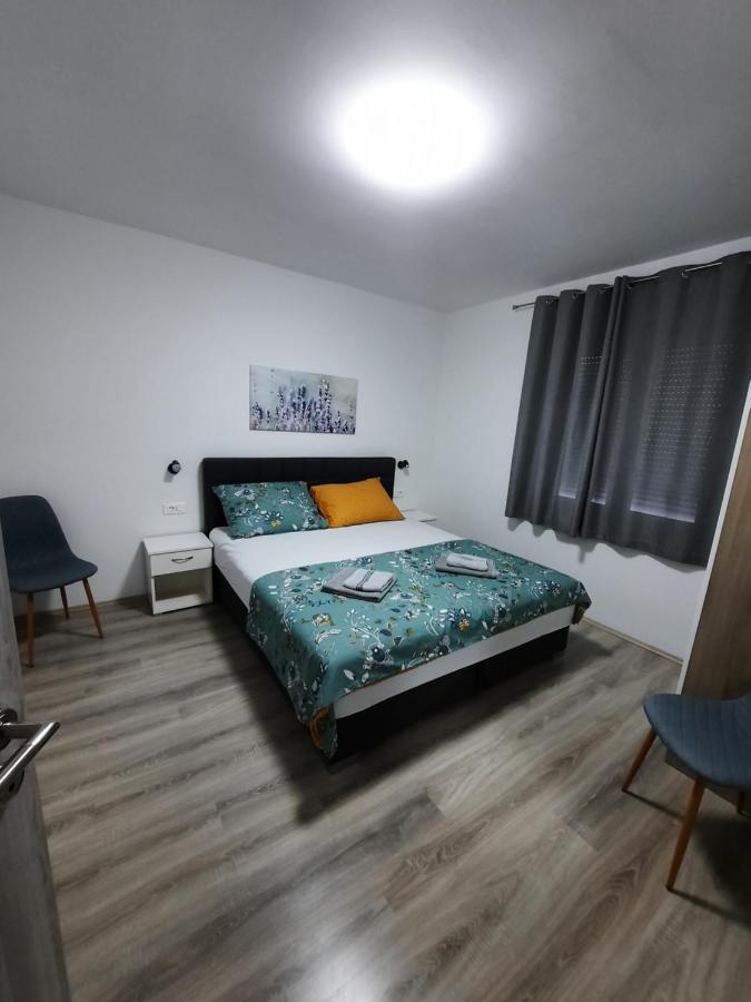 Apartmani Gabrijel Novi Vinodolski Exterior photo